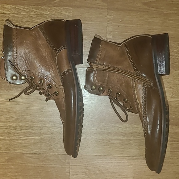 Poplar Fox Brown wingtip boots - Picture 2 of 5